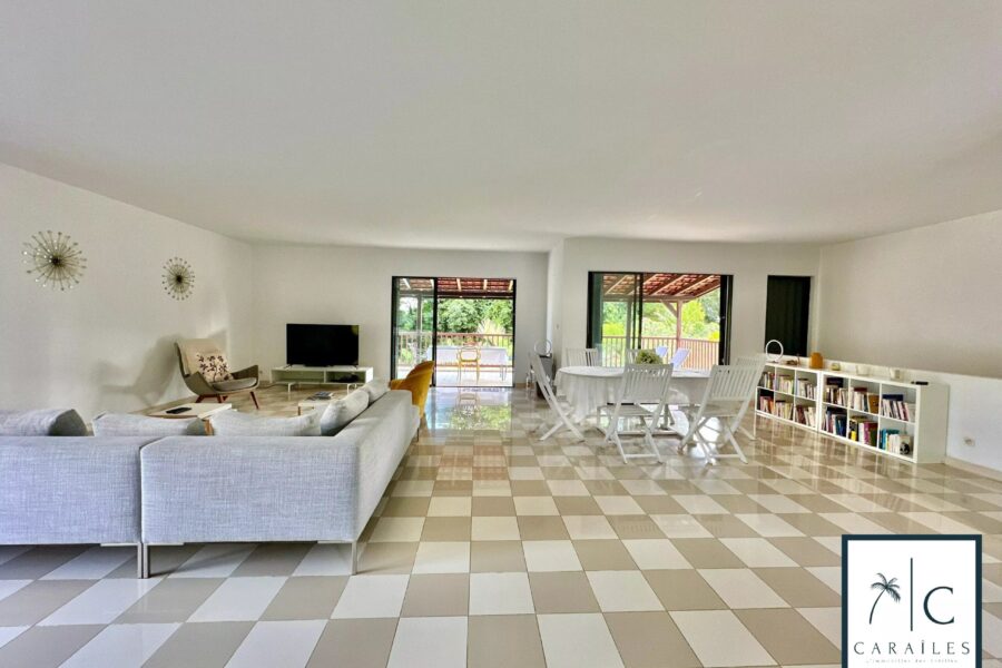 Maison à vendre à La Trinité — Vue nature — photo 13