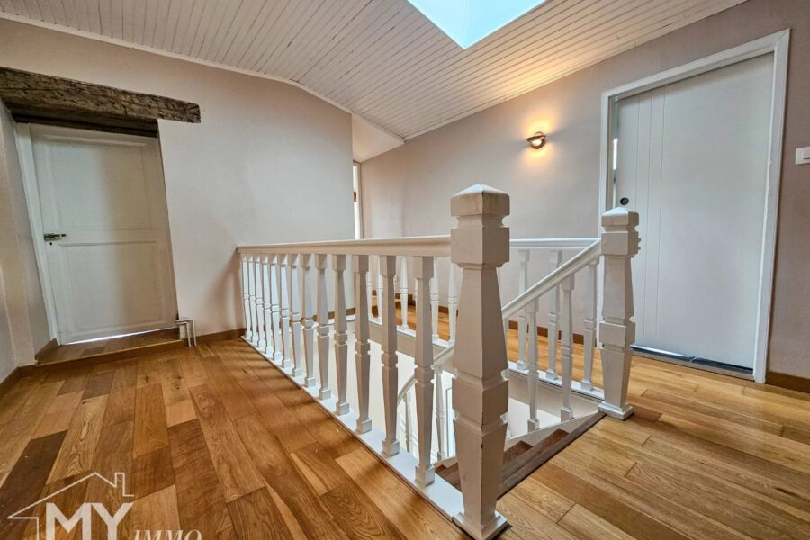 Maison à vendre à Les Lèves-et-Thoumeyragues — Vue montagne — photo 25