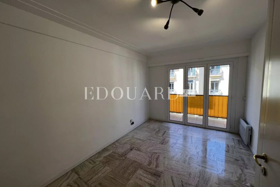 Appartement à vendre à Menton — Vue sur la ville — photo 9