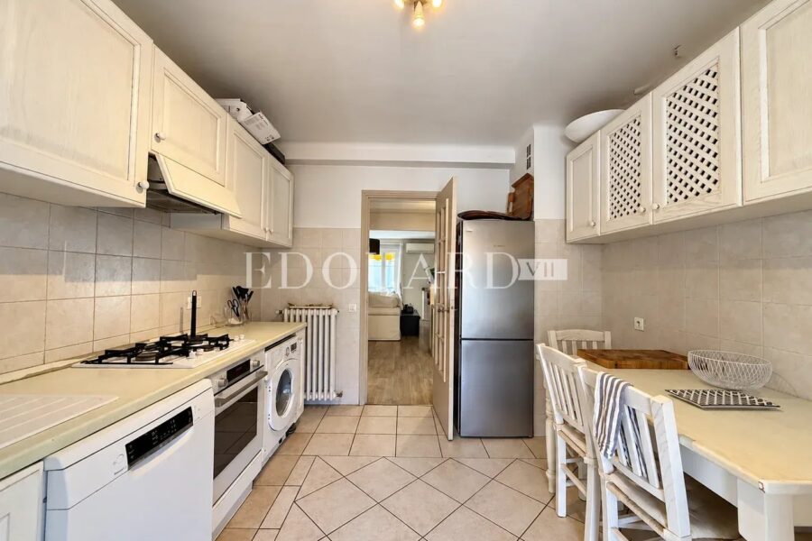 Appartement à vendre à Roquebrune-Cap-Martin — Vue montagne — photo 7