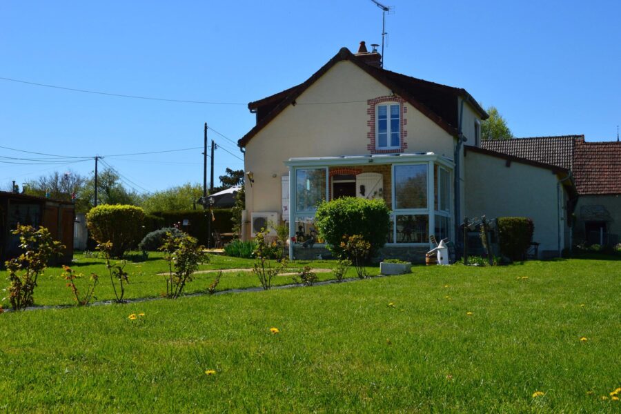 Maison à vendre à Montapas — Vue montagne — photo 5