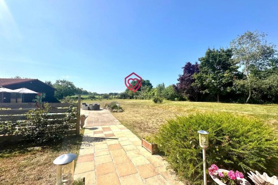 Maison à vendre à Tillac — Vue montagne — photo 25