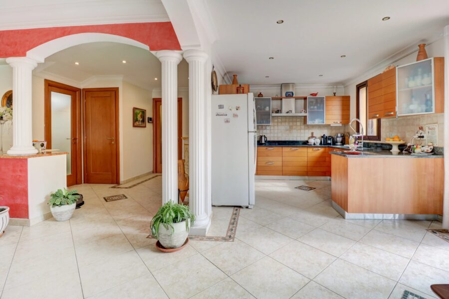 Maison à vendre à La Trinité — Vue montagne — photo 41