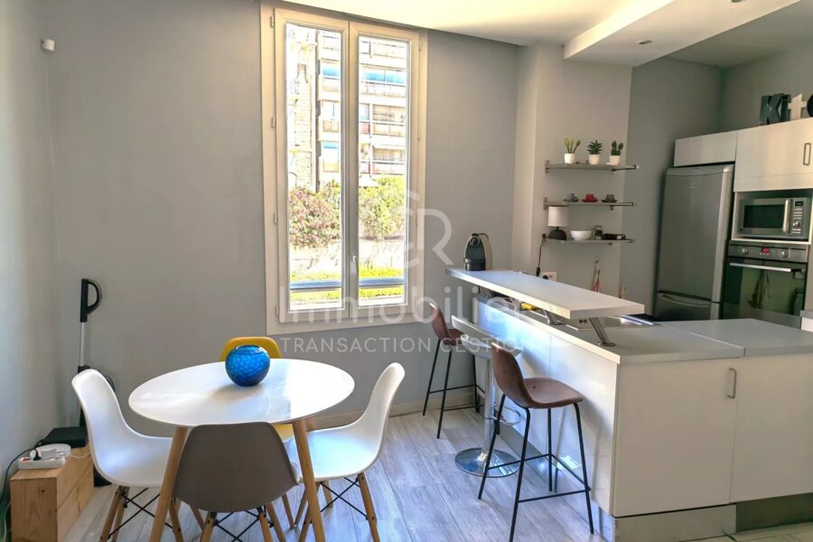 Appartement à vendre à Cannes — Vue monument — photo 7