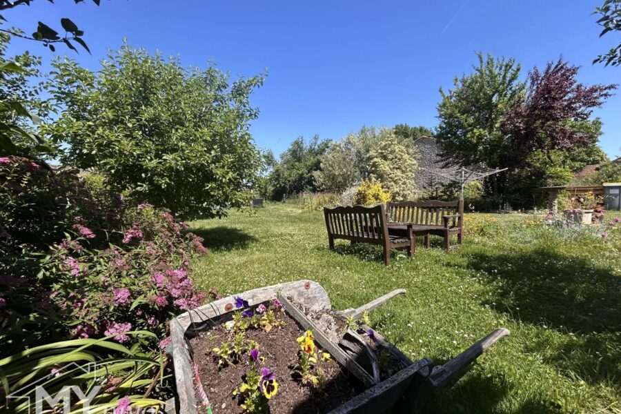 Maison à vendre à Saint-Méard-de-Gurçon — Vue parc & jardin — photo 17