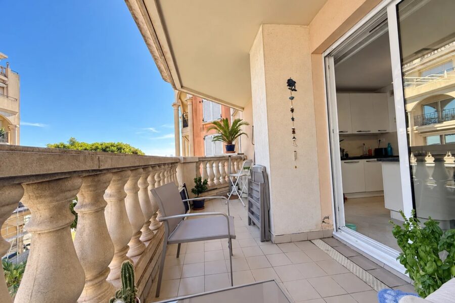 Appartement à vendre à Menton — Vue mer — photo 1