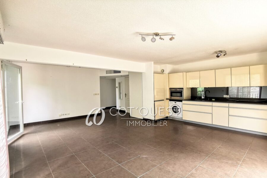 Appartement à louer à Nice — Vue parc & jardin — photo 3