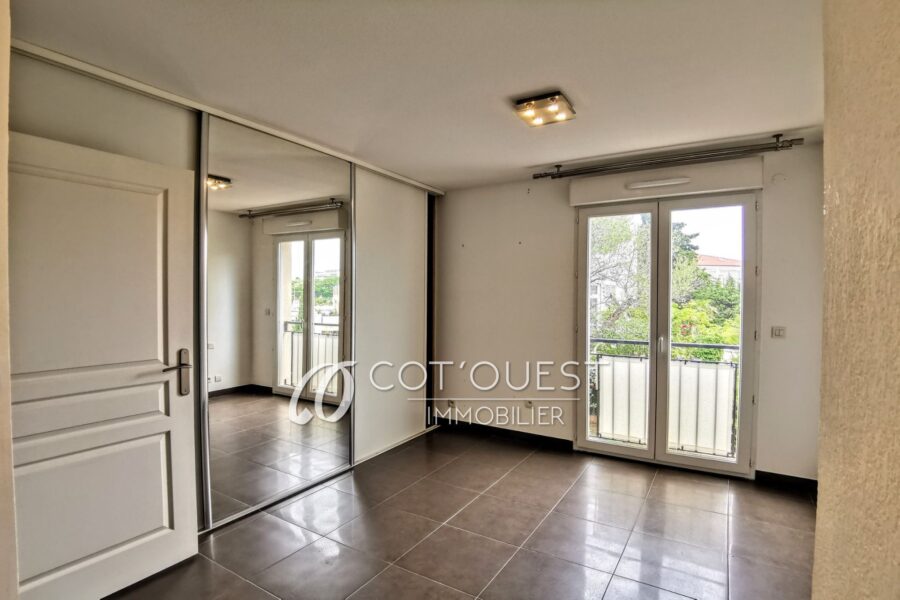 Appartement à louer à Nice — Vue parc & jardin — photo 8