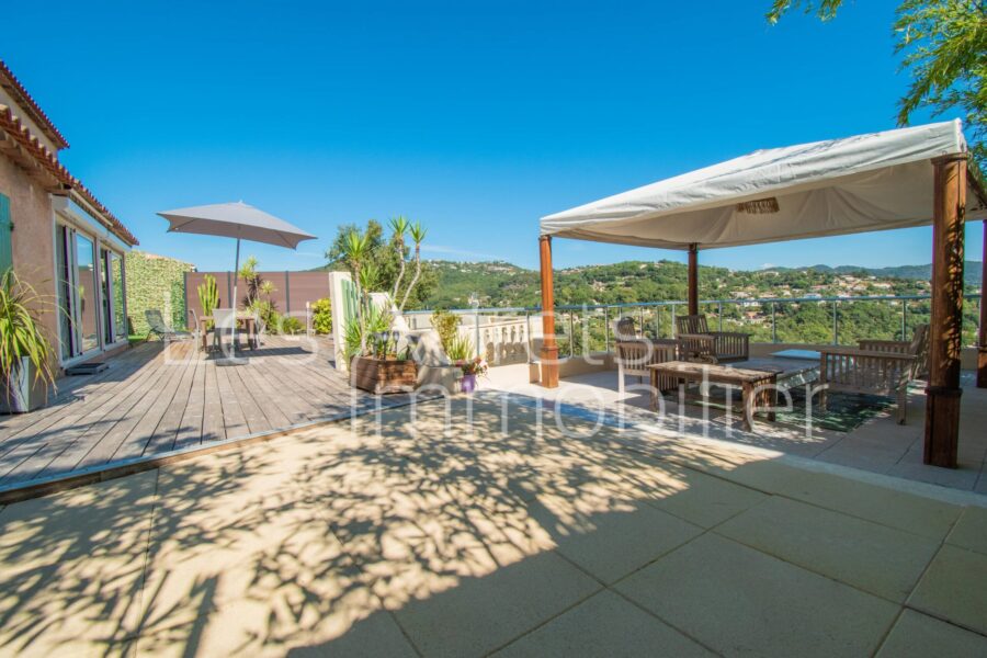 Maison à vendre à Les adrets-de-l&rsquo;estérel — Vue montagne — photo 17