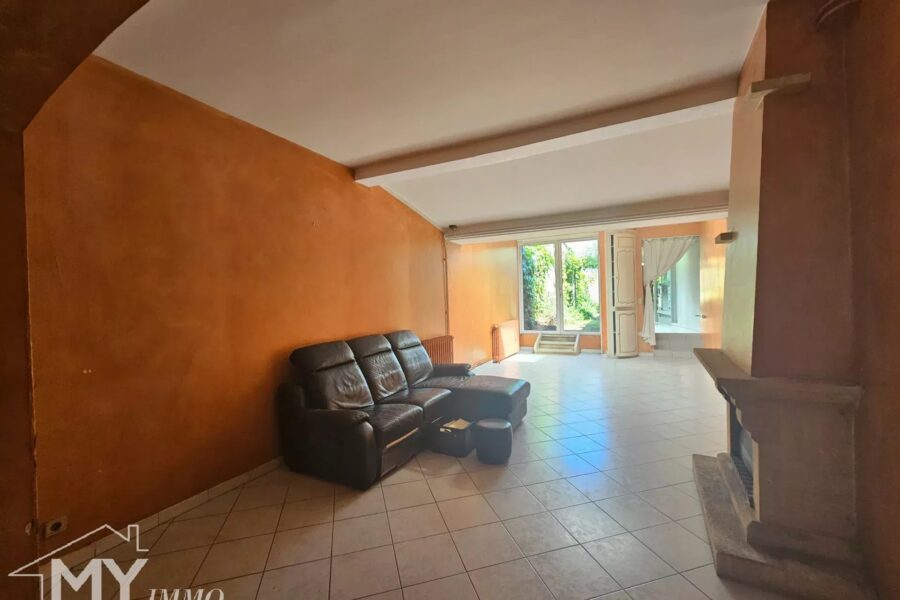 Maison à vendre à Sainte-Foy-la-Grande — Vue parc & jardin — photo 4