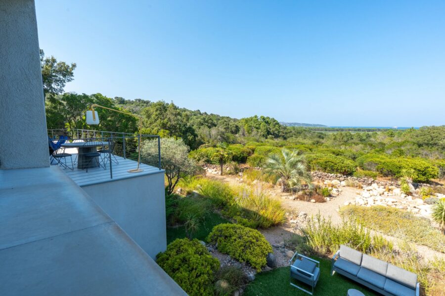 Maison à vendre à Sainte-Lucie-de-Porto-Vecchio — Vue mer — photo 16