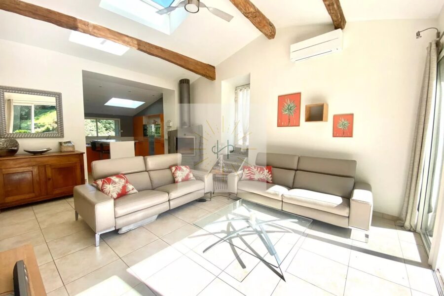 Maison à vendre à Condillac — Vue montagne — photo 11