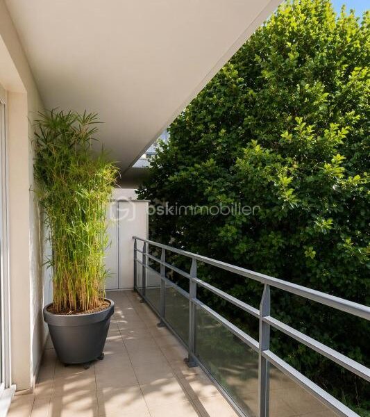 Appartement à vendre à Bagnolet — Vue parc & jardin — photo 6