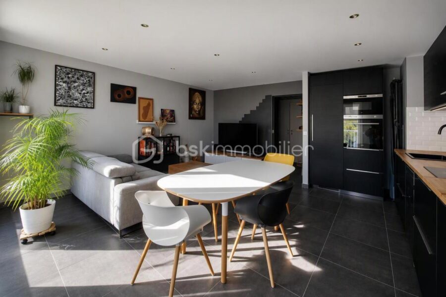Appartement à vendre à Vaires-sur-Marne — Vue sur la ville — photo 7