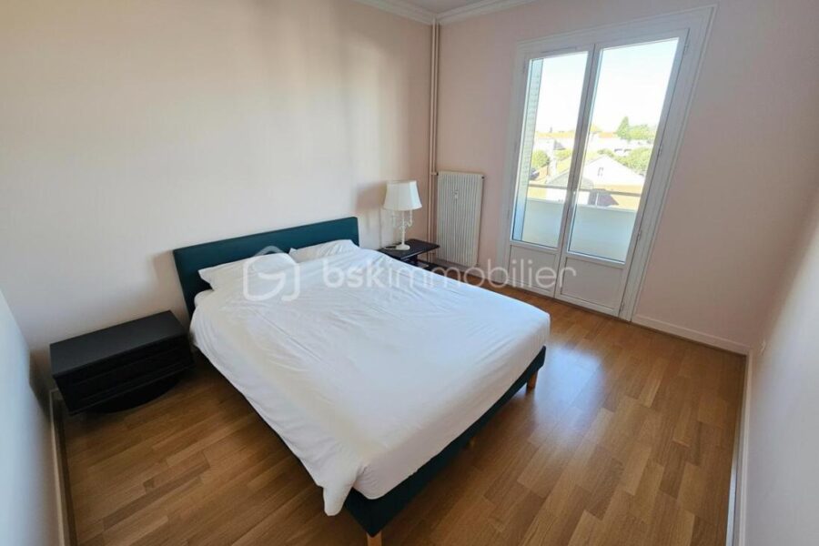 Appartement à vendre à Roanne — Vue sur la ville — photo 7