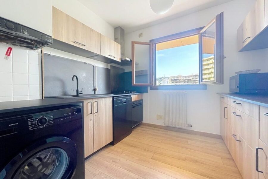 Appartement à louer à Ajaccio — Vue mer — photo 1