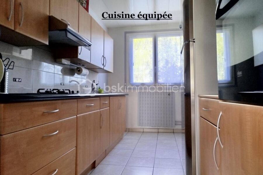 Appartement à vendre à Le Plessis-Trévise — Vue parc & jardin — photo 7