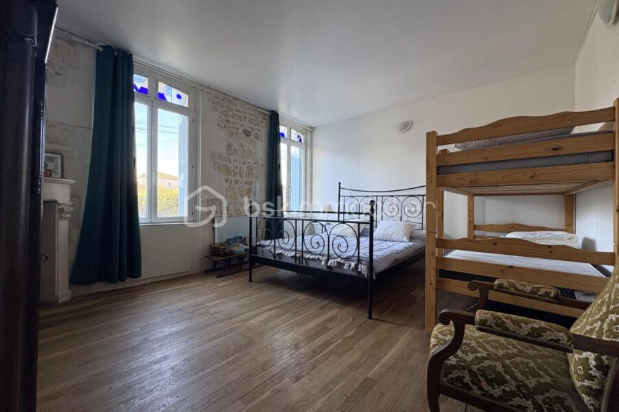 Maison à vendre à Meursac — Vue vignes — photo 7