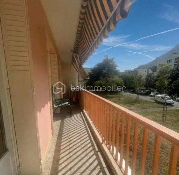 Appartement à vendre à Seyssinet-Pariset — Vue montagne — photo 7