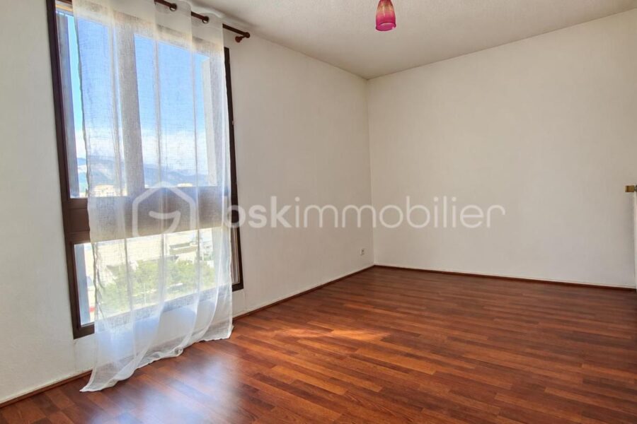 Appartement à vendre à Échirolles — Vue montagne — photo 6