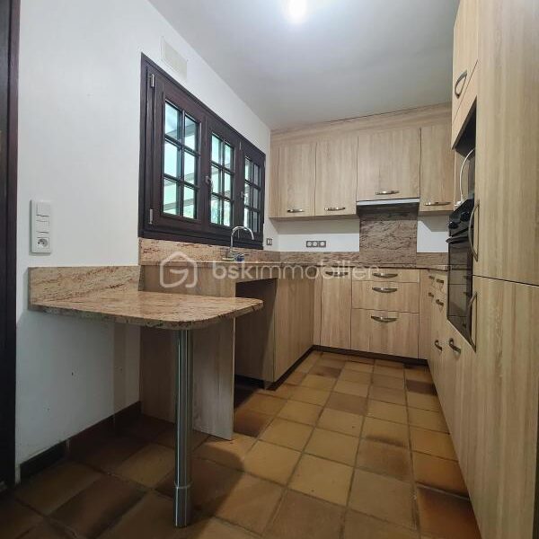 Maison à vendre à Souzy-la-Briche — Vue parc & jardin — photo 6