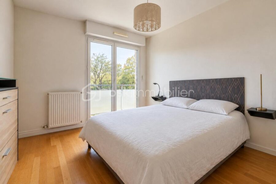 Appartement à vendre à Rueil-Malmaison — Vue parc & jardin — photo 7