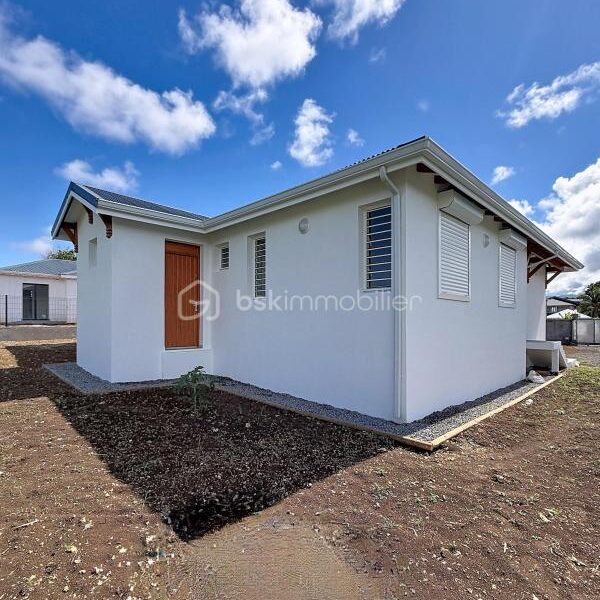Maison à vendre à Baie-Mahault — Vue montagne — photo 7