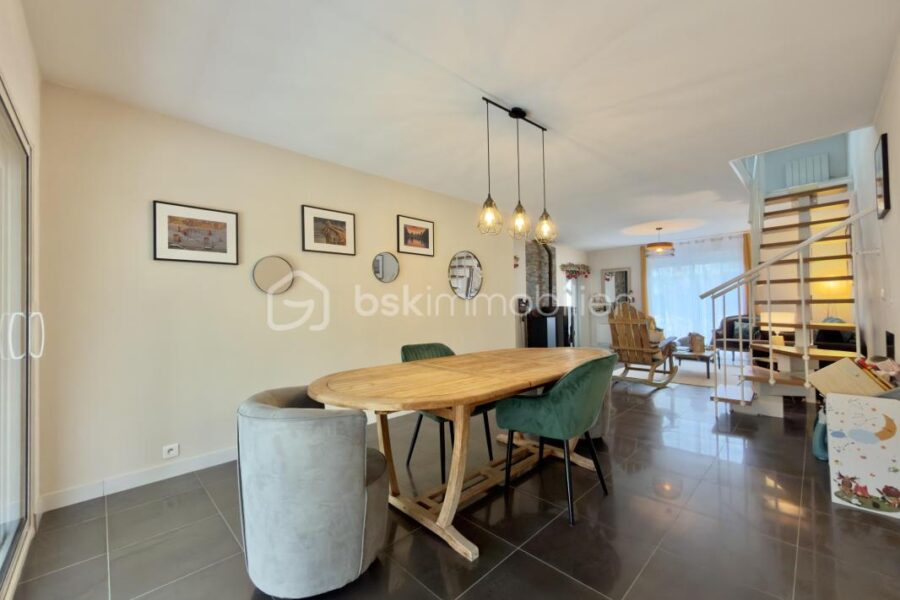 Maison à vendre à Nanteuil-lès-Meaux — Vue parc & jardin — photo 8
