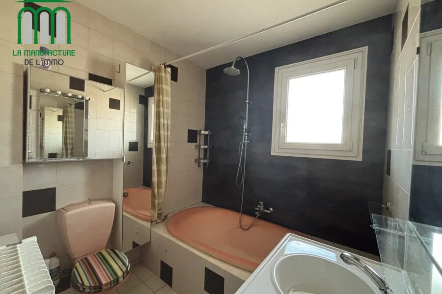 Appartement à vendre à Saint-Étienne — Vue sur la ville — photo 7