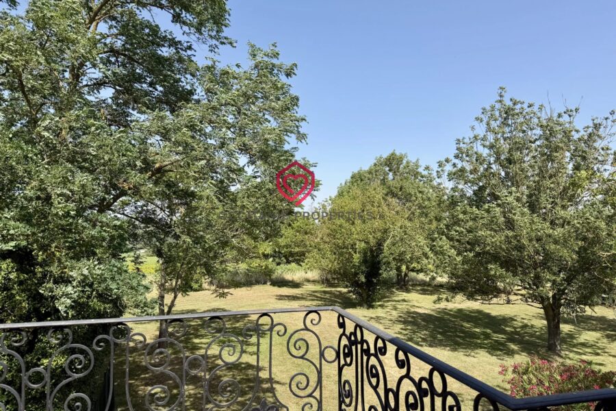 Maison à vendre à Villefranche-de-Lauragais — Vue montagne — photo 19