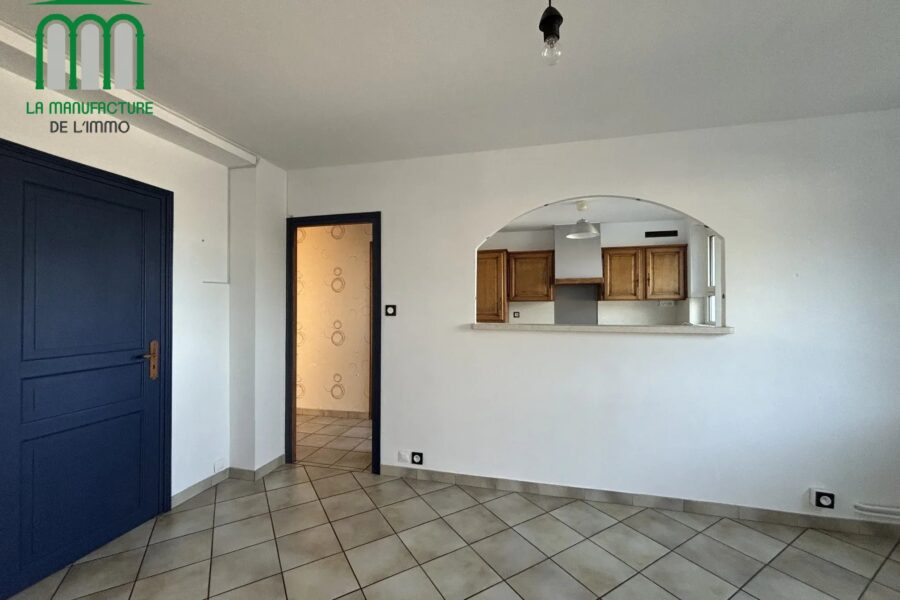 Appartement à vendre à Saint-Étienne — Vue nature — photo 4