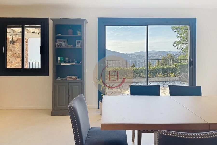 Maison à vendre à Mandelieu-la-Napoule — Vue montagne — photo 21
