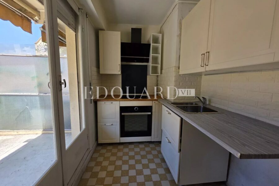 Appartement à vendre à Roquebrune-Cap-Martin — Vue montagne — photo 7