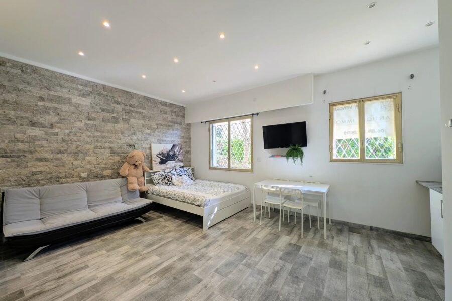 Appartement à vendre à Nice — Vue nature — photo 3