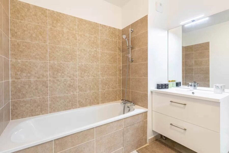 Appartement à vendre à Romainville — Vue sur la ville — photo 15