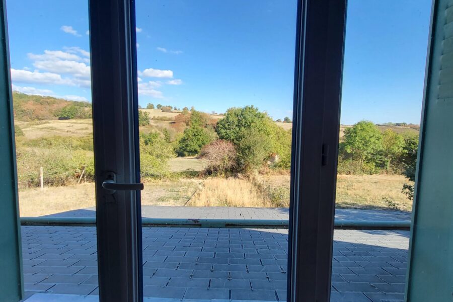 Maison à vendre à Sémelay — Vue montagne — photo 24