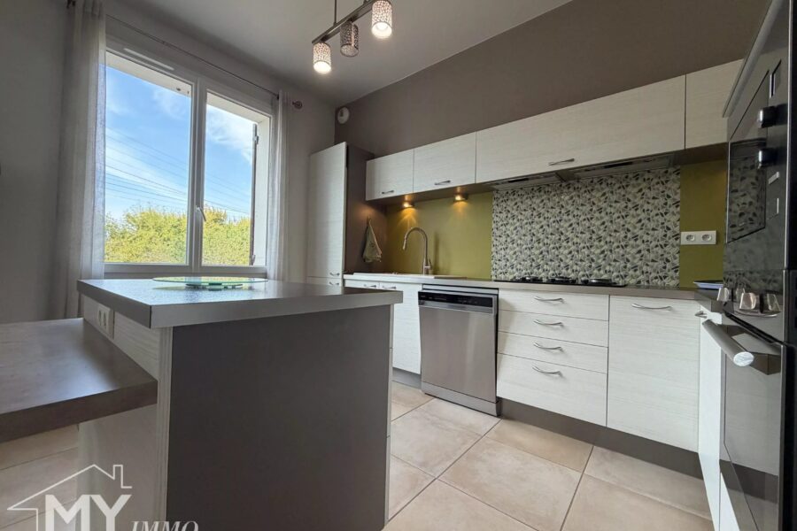 Maison à vendre à Saint-Pey-de-Castets — Vue parc & jardin — photo 6