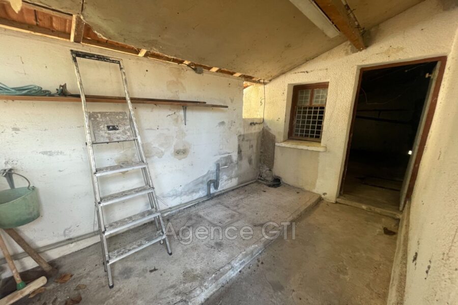 Maison à vendre à Hyères — Vue sur la ville — photo 11