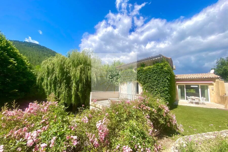 Maison à vendre à Condillac — Vue montagne — photo 4