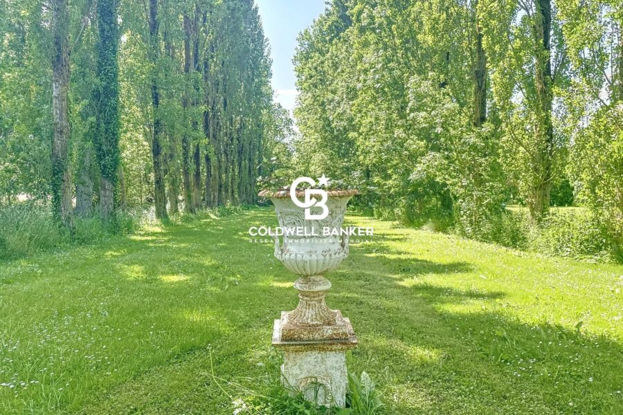 Maison à vendre à La Rochelle — Vue parc & jardin — photo 17