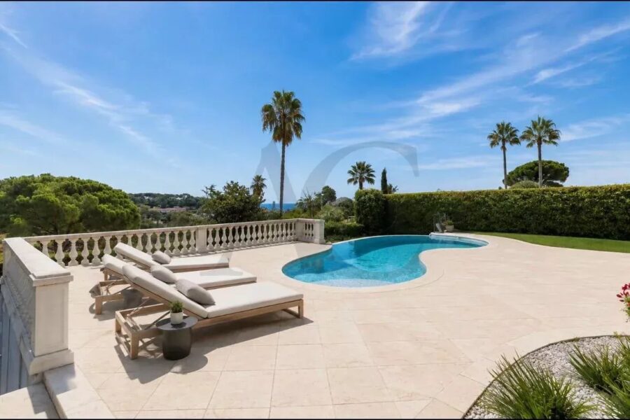 Maison à vendre à Villeneuve-Loubet — Vue mer — photo 3