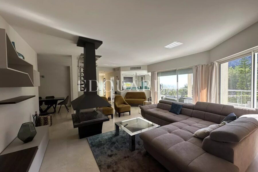Maison à vendre à Roquebrune-Cap-Martin — Vue mer — photo 4