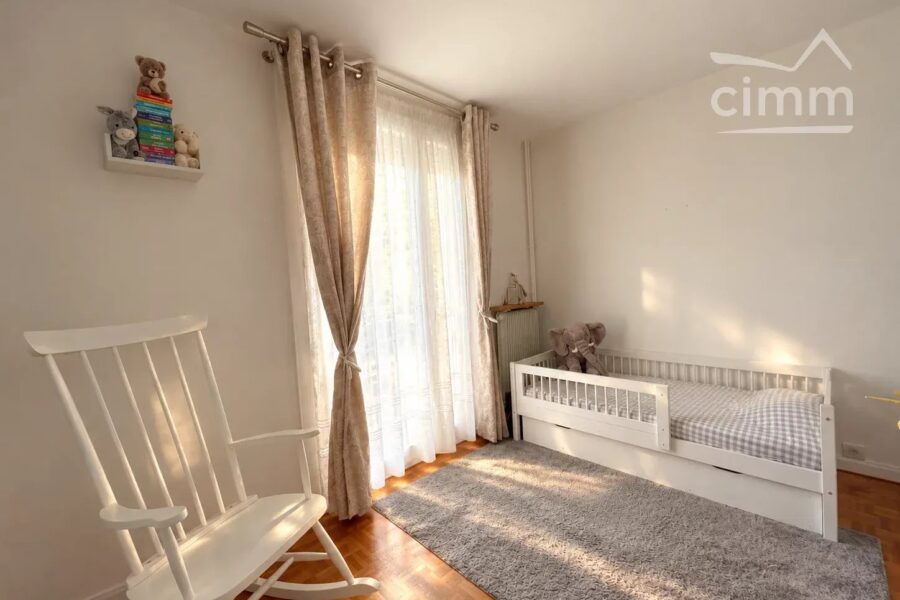 Appartement à vendre à Versailles — Vue sur la ville — photo 9