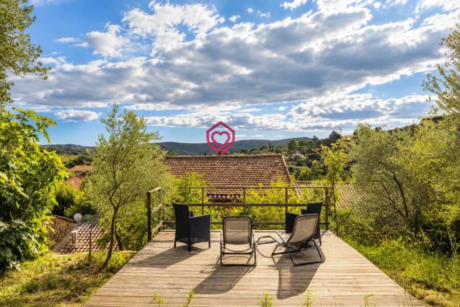 Maison à vendre à Roquebrun — Vue fleuve — photo 1