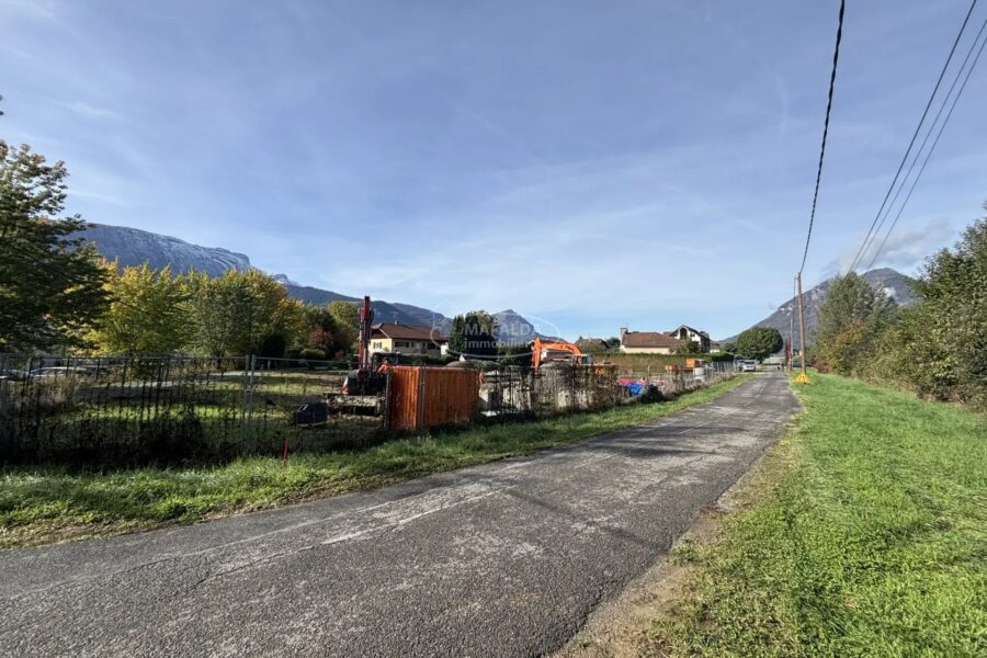 Terrain à vendre à Thyez — Vue montagne — photo 5