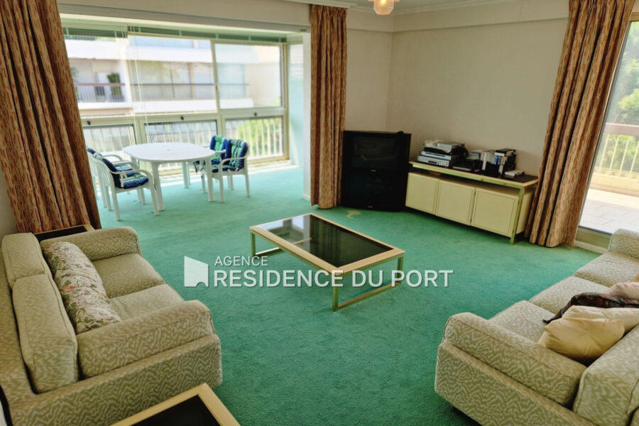 Appartement à vendre à Mandelieu-la-Napoule — Vue mer — photo 3