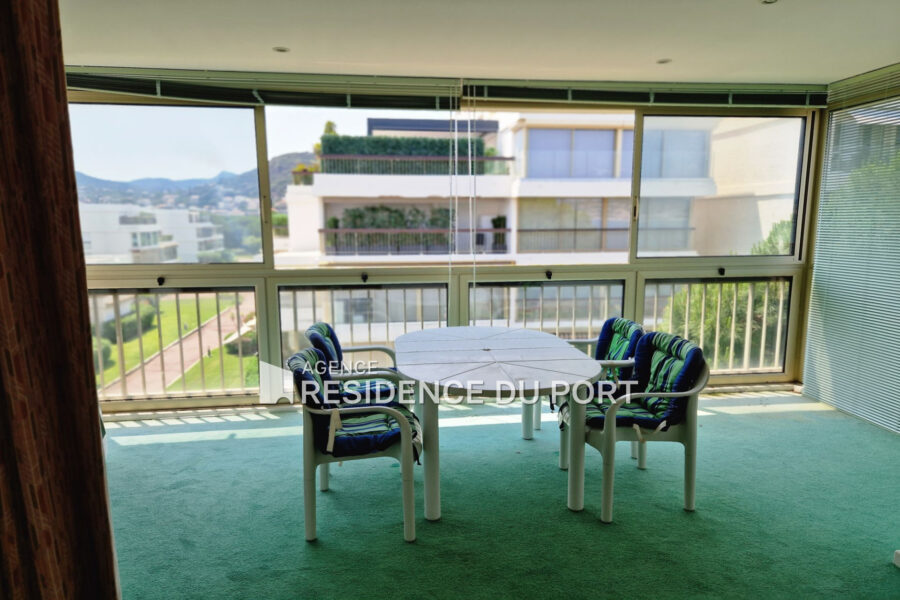 Appartement à vendre à Mandelieu-la-Napoule — Vue mer — photo 5