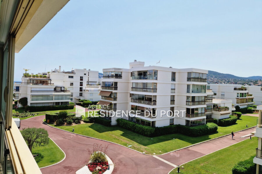 Appartement à vendre à Mandelieu-la-Napoule — Vue mer — photo 7