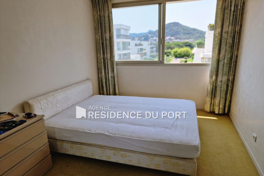 Appartement à vendre à Mandelieu-la-Napoule — Vue mer — photo 11