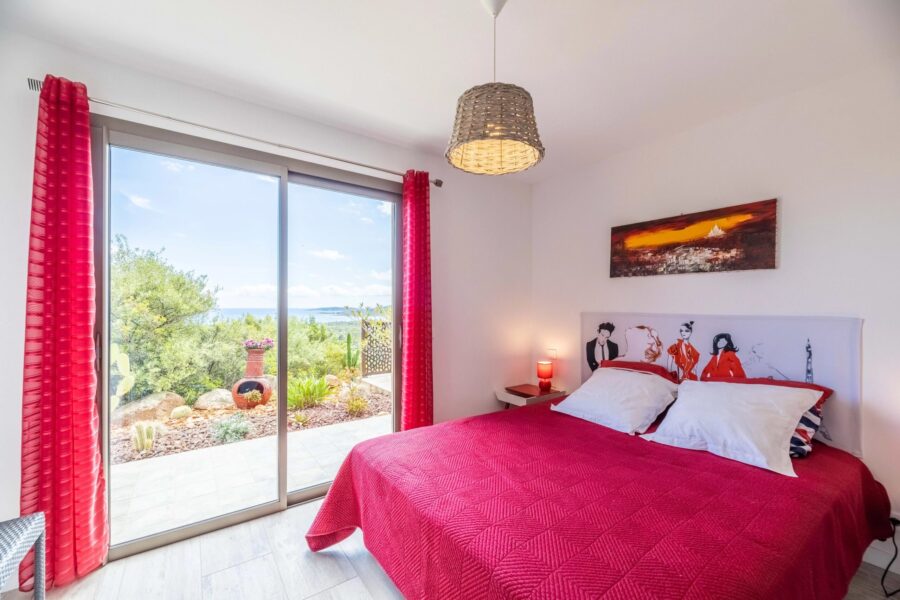 Maison en location vacances à Zonza — Vue mer — photo 24
